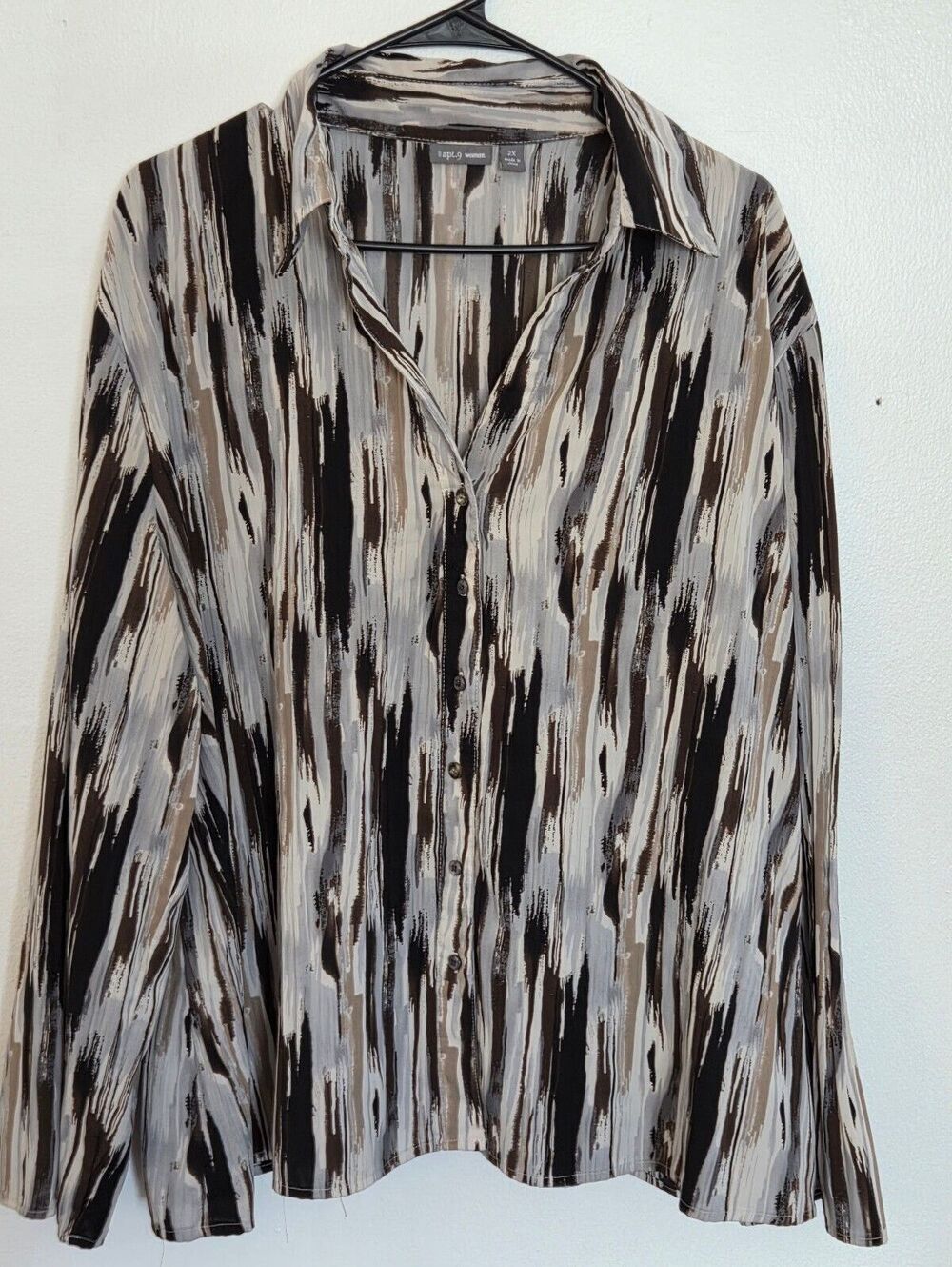 Apt 9 Woman's 2X Abstract Brushstroke Button Front Blouse Long Sleeve